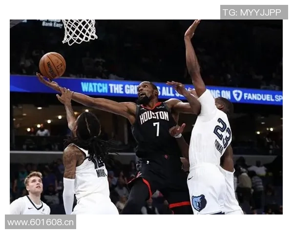 杜兰特谈赛后趣事与乌度卡的深厚友谊引发关注