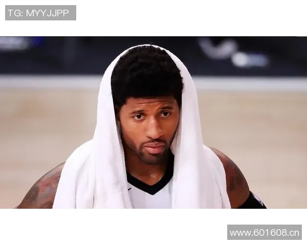 攻防兼备的保罗乔治半场表现出色贡献12分2板2助3断1帽