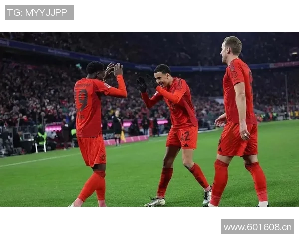 德甲最新战况拜仁八连胜稳居榜首门兴仍未尝胜绩垫底